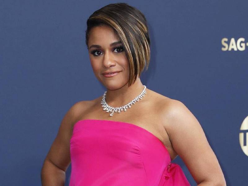 La actriz hispana Ariana DeBose.