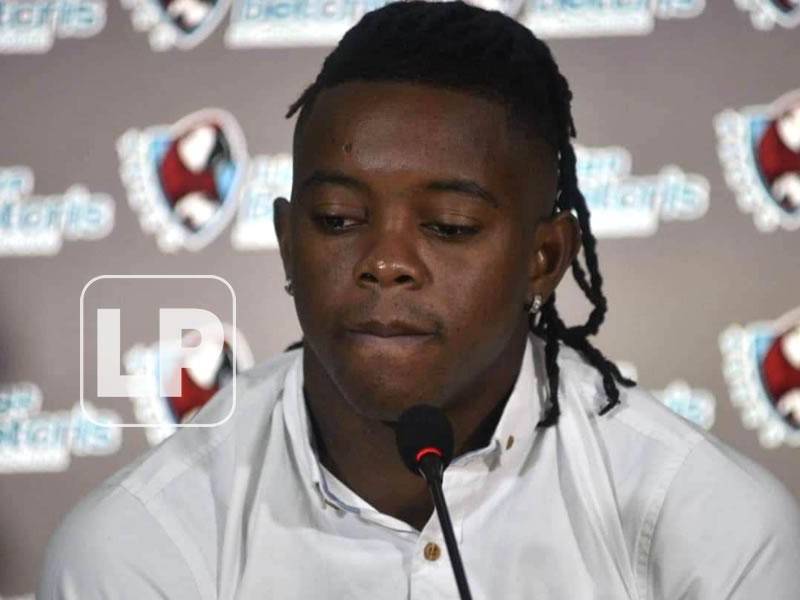 Wisdom Quaye habló en conferencia de prensa para pronunciarse tras ser castigado por la FIFA por dopaje.