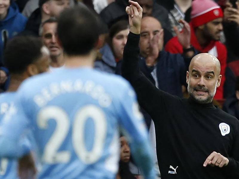 Pep Guardiola dio positivo a una prueba de coronavirus.
