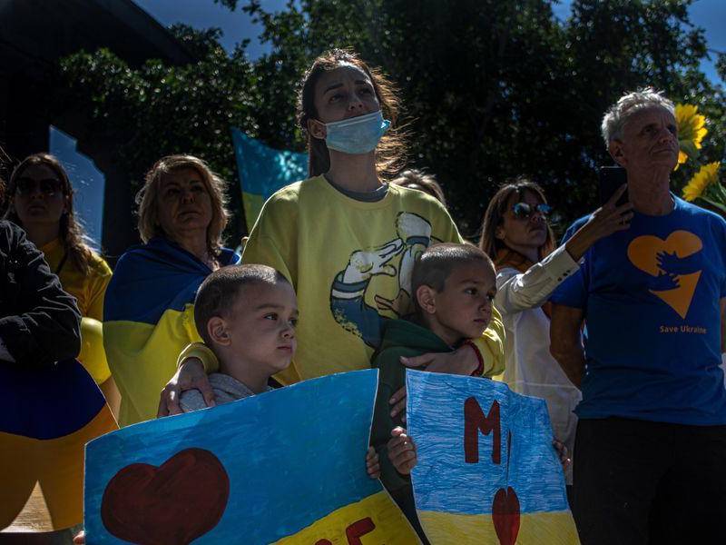 Las personas que decidan albergar a refugiados ucranianos en sus casas recibirán 350 libras.