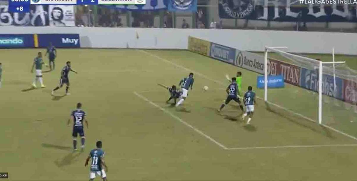 Juan Carlos Obregón estaba en evidente fuera de juego.