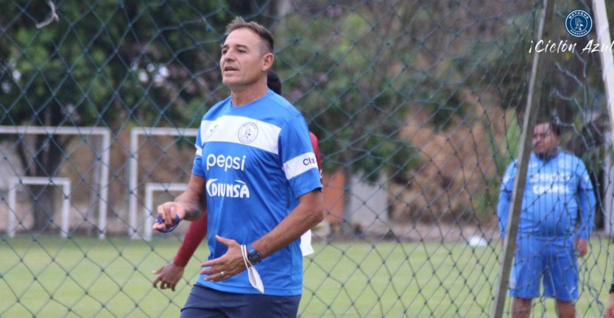 ¿Dirigirá ante Olimpia? “Tota” Medina abandona el hospital tras cuatro días internado