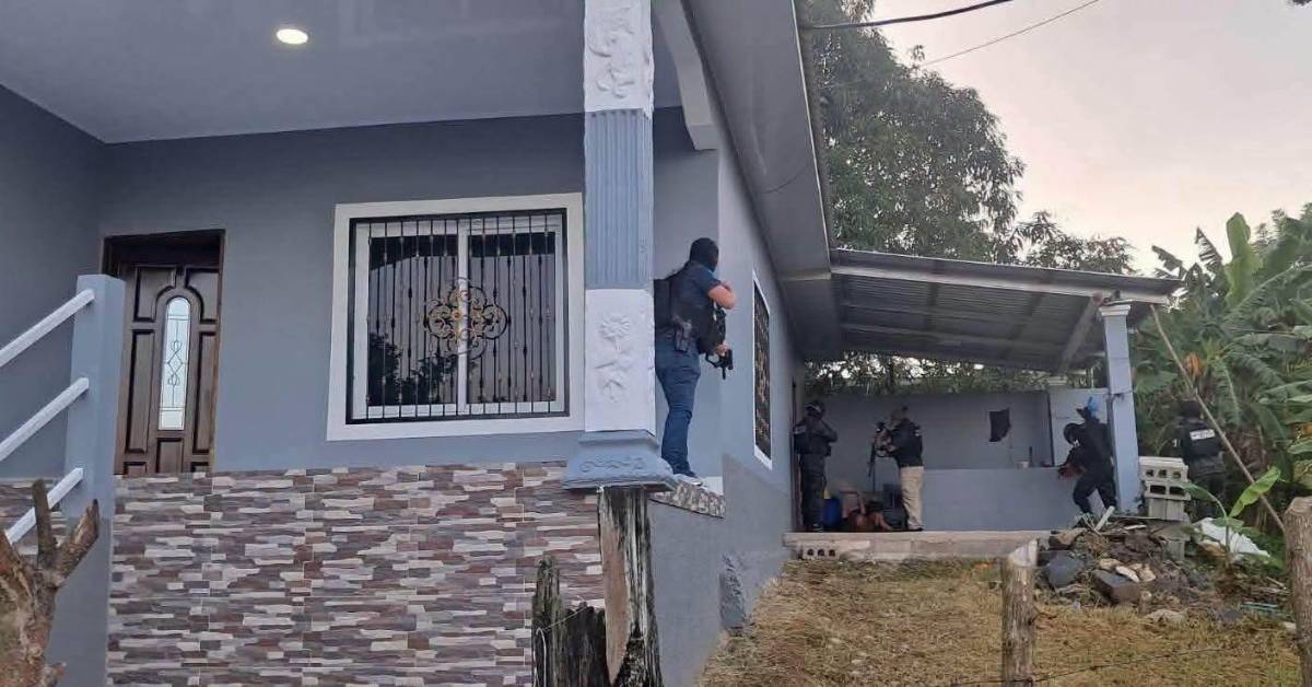 “Peligro” cayó con radios, arma y supuesta droga: lo señalan como cabecilla élite de la Pandilla 18
