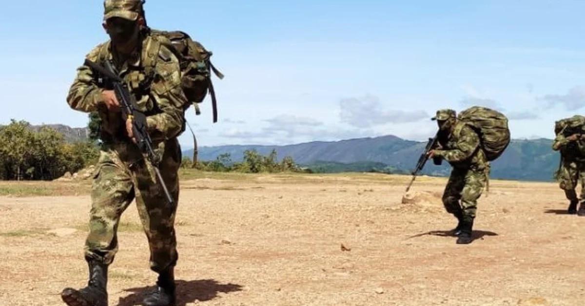 Al menos cuatro soldados colombianos mueren en un tiroteo en un batallón
