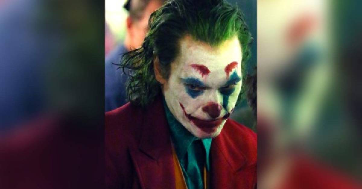 7. El Joker payaso triste<br/>The Joker se estrenó mundialmente el 3 de octubre de 2019 protagonizada por Joaquin Phoenix como Arthur Fleck, un comediante fallido en Gotham de los 80´s que se desquicia al borde de la locura.