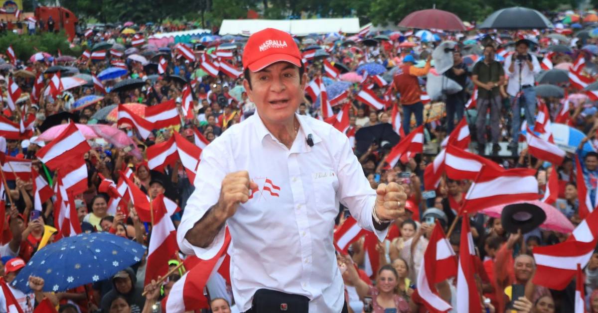 Salvador Nasralla revela con qué partido político se postularía a la presidencia de Honduras
