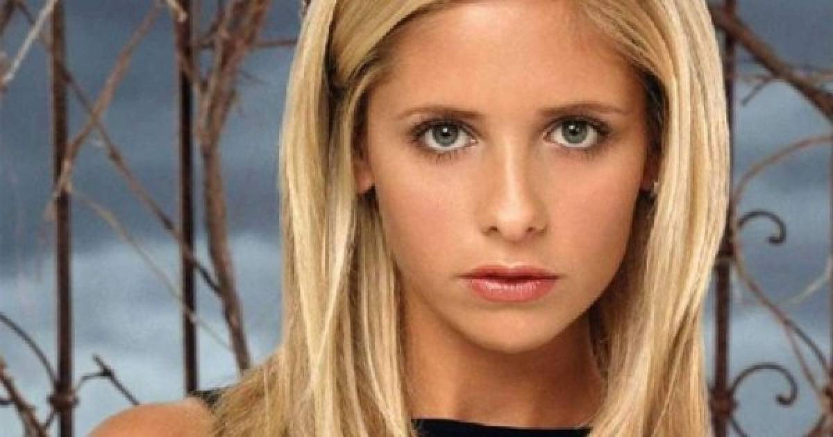 Todos recuerdan a Sarah Michelle Gellar por inmortalizar a la aguerrida Buffy Summers, de la serie de televisión Buffy, La Cazavampiros.