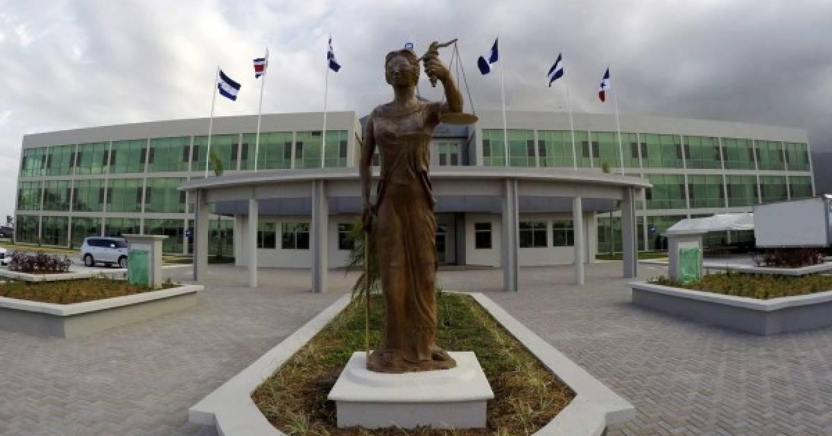 Investiga tráfico de influencias en juzgados sampedranos