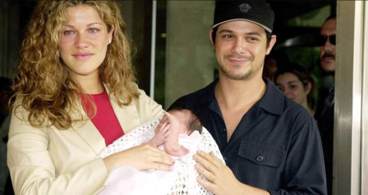 Manuela, su primera hija, nació el 28 de julio de 2001, fruto de su matrimonio con la modelo mexicana Jaydy Michel, con quien estuvo casado por cinco años.<br/>