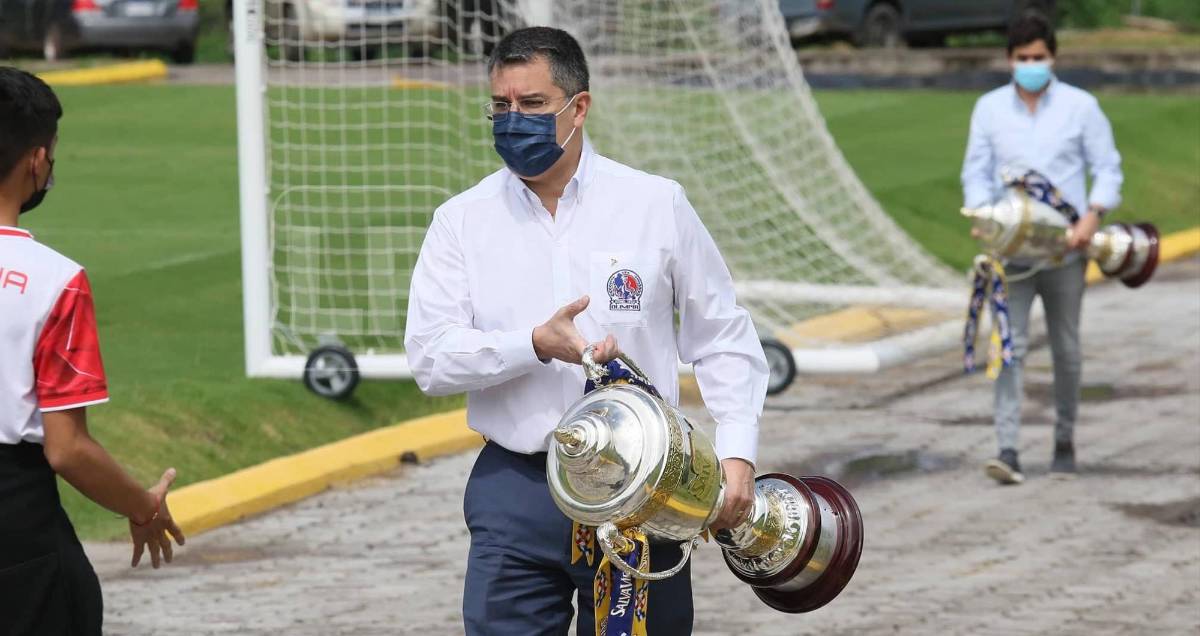 Rafael Villeda revela la ambición del Olimpia tras el regreso de Pedro Troglio
