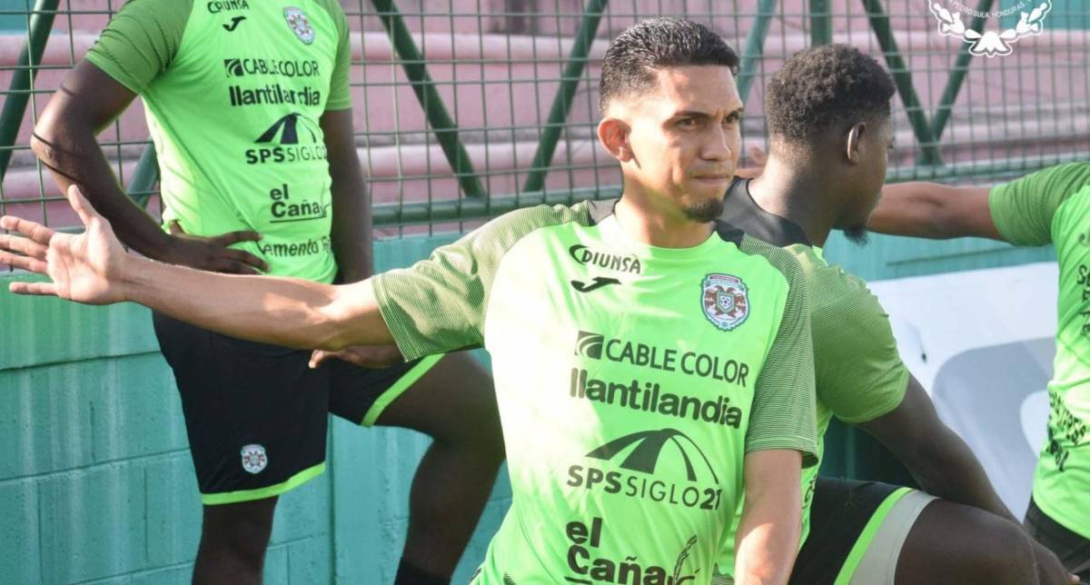 Allans Vargas: Esta temporada ha destacado como lateral por la banda derecha con Marathón, pero sabe lo que es jugar como defensor central. Inclusive Fabián Coito lo convocó en su momento a la Bicolor.