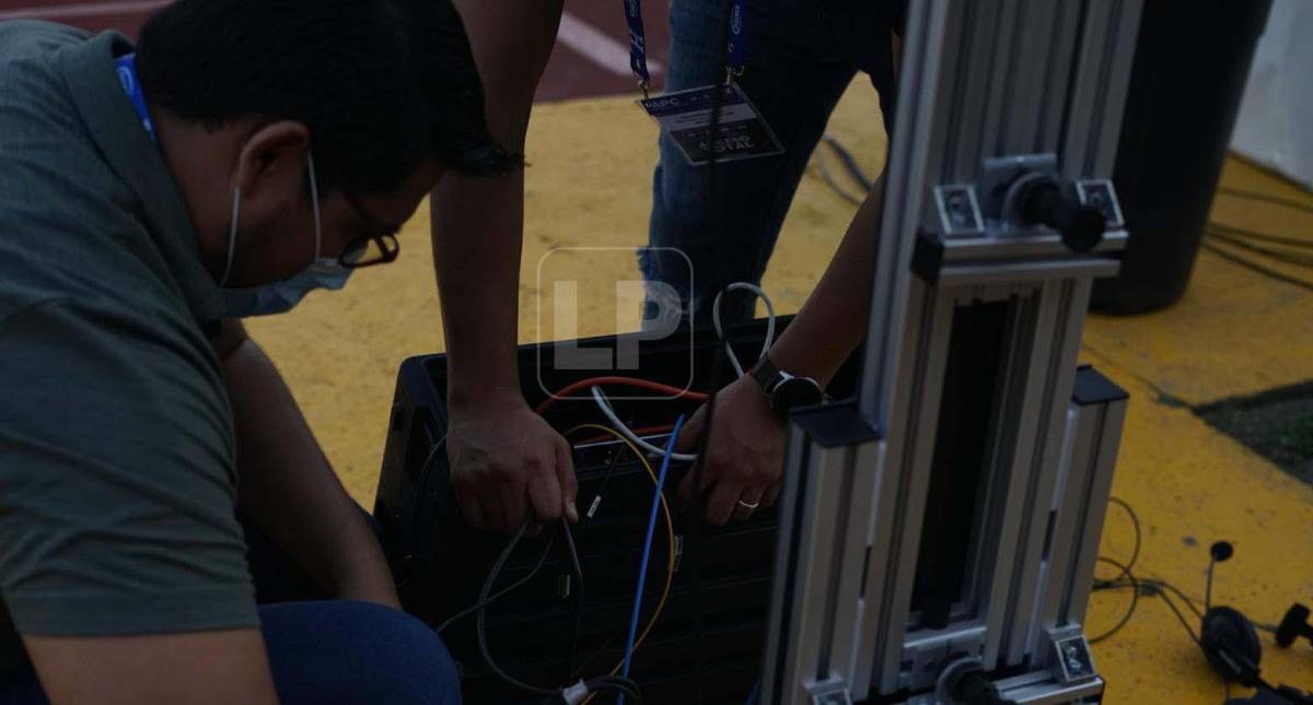 El VAR (Asistencia al Árbitro por Vídeo) se ha instalado de forma correcta en el estadio Olímpico de San Pedro Sula.