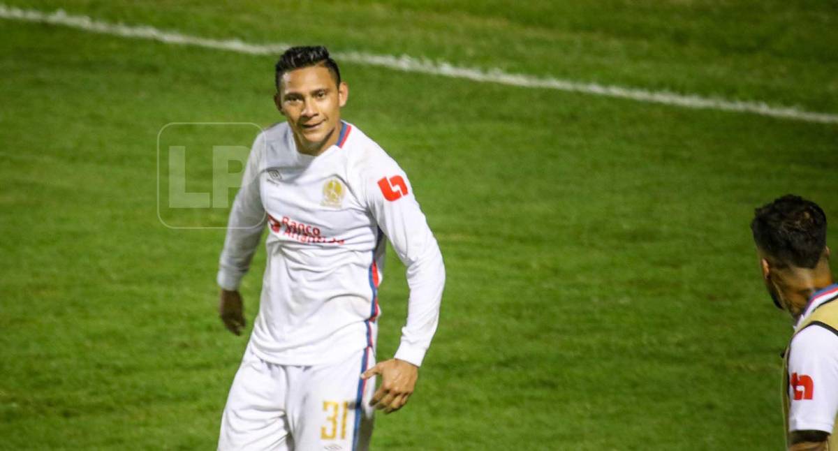 “Mango” Sánchez se confiesa tras ser el héroe del Olimpia: “Quedar campeón de Concacaf es un lindo sueño”