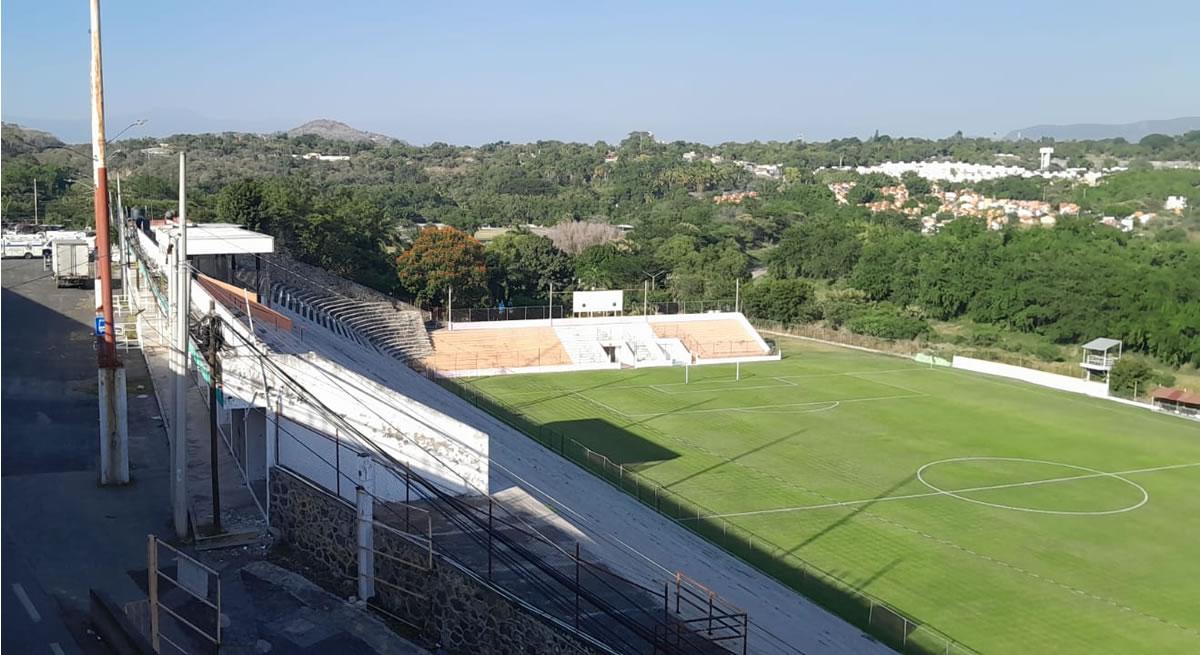 Así es el abandonado estadio en el que Honduras prepara el ‘Aztecazo II‘