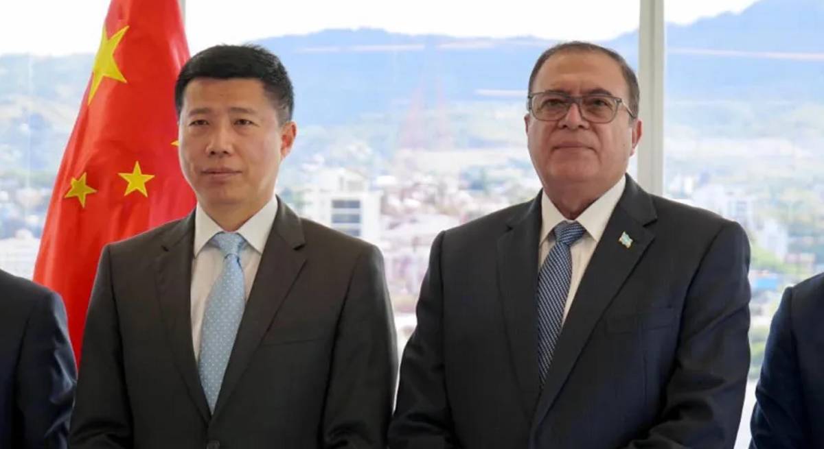 Piden secretividad sobre negociación del TLC con China