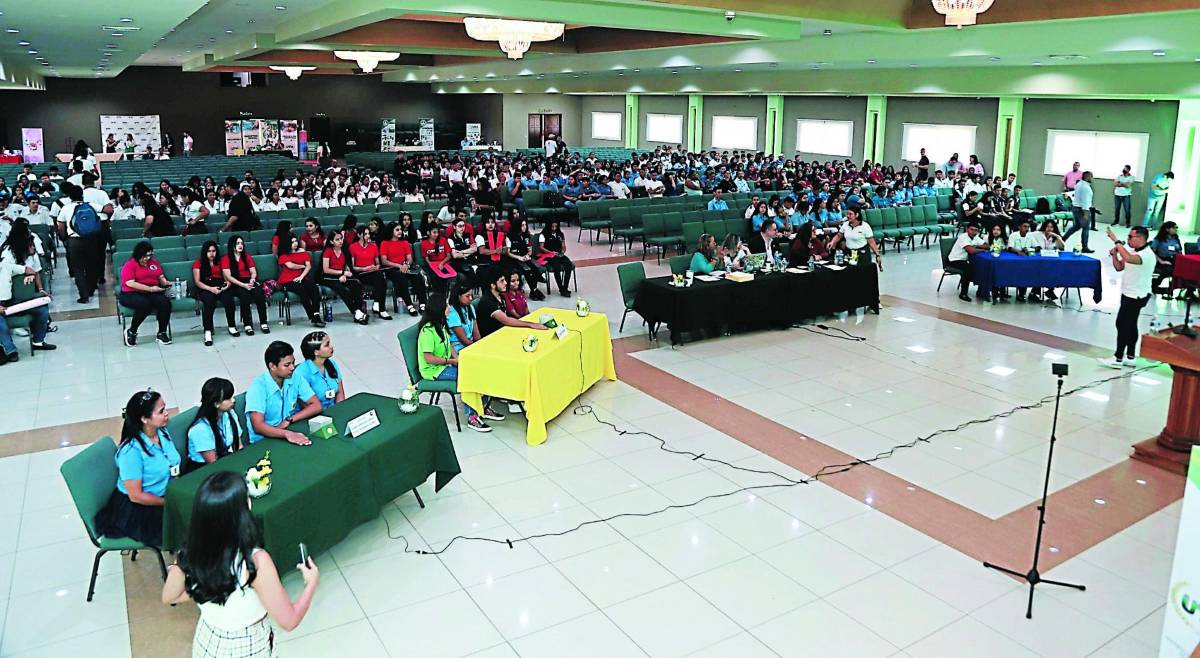 Instituto Franklin Delano Roosevelt gana segunda edición de Team Challenge