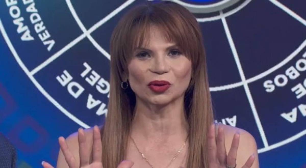 Mhoni hizo la revelación durante el programa matutino de 'Hoy', que se transmite por la señal de Televisa, con Andrea Legarreta y Galilea Montijo.