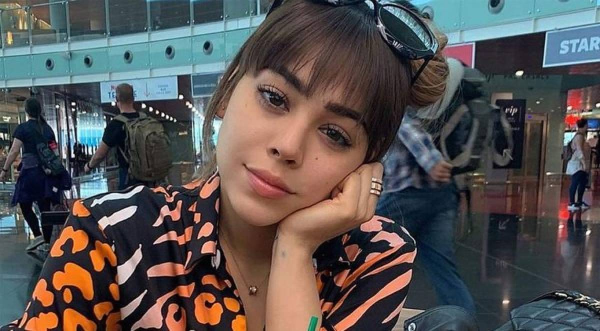 La actriz y cantante mexicana Danna Paola alborotó a sus seguidores en las redes sociales al publicar una foto en traje de baño.