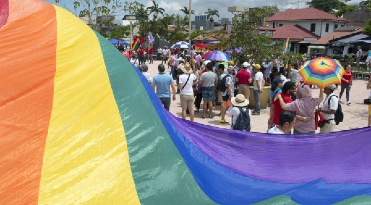 Costa Rica se ha visto agitada por la celebración del matrimonio entre iguales y la crisis de transportistas