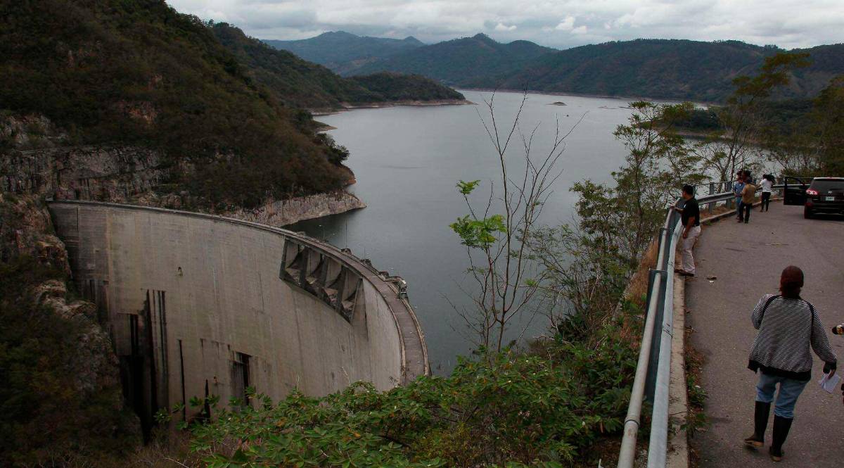 Obras en El Cajón potenciarán suministro