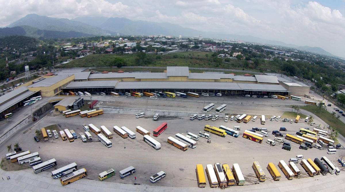 Más de 150 empresarios abandonaron el sector transporte en Honduras