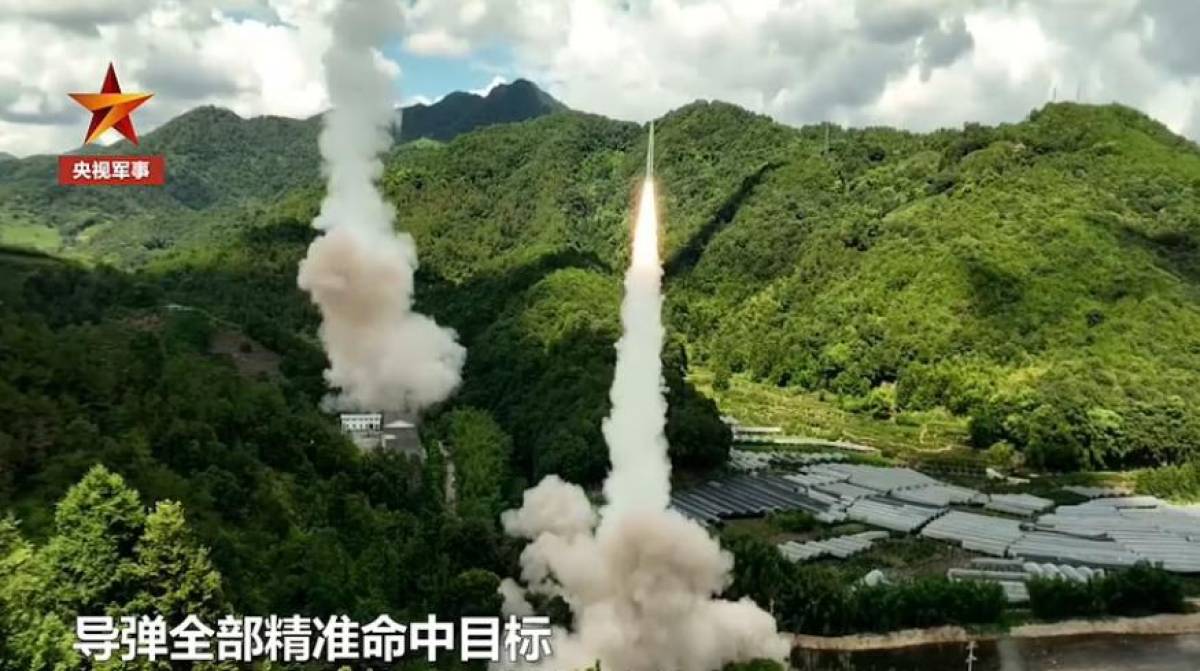 Las maniobras causaron el cierre del espacio marítimo y aéreo en seis zonas alrededor de la isla, una de ellas a unos 20 kilómetros de la costa de Kaohsiung, la principal ciudad del sur de Taiwán.