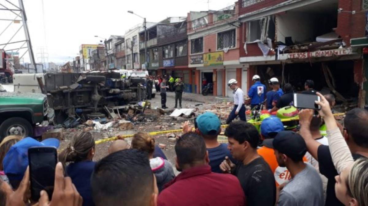 En la fábrica se manipulaba pólvora y estaba ubicada en el oeste de Bogotá, informaron autoridades.