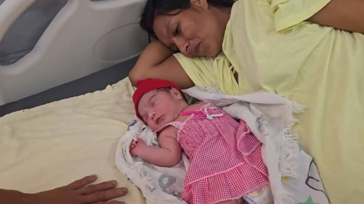 Hondureños nombran “Karol G” a bebé; es hermana de “Messi Mbappé”