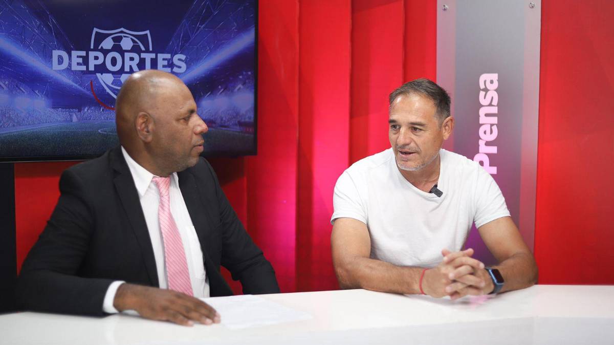 ’La Tota’ Medina en la entrevista con nuestro periodista, José Luis Barralaga.