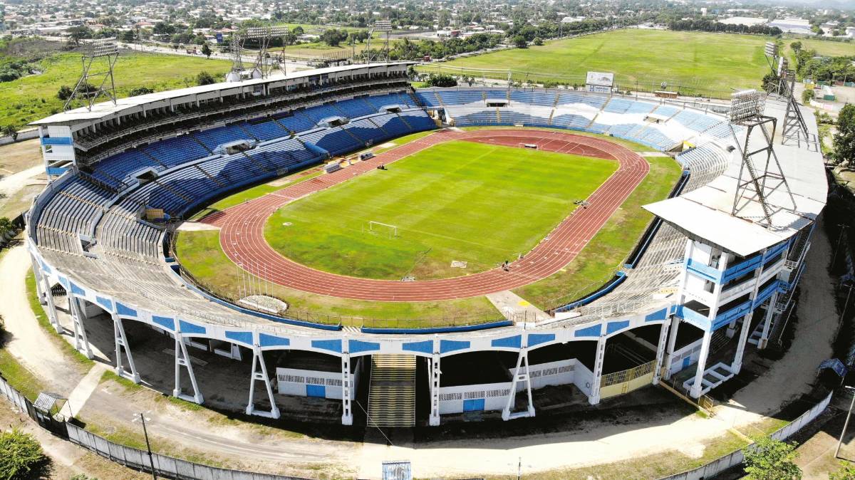 Roberto Contreras: “Grupo Firme, cantan en San Pedro Sula o no cantan en Honduras”