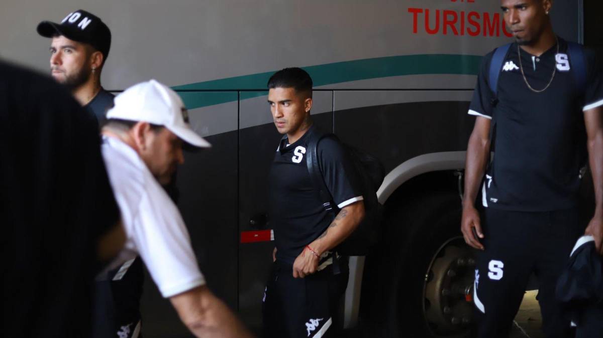 Michaell Chirinos en su regreso a Honduras.