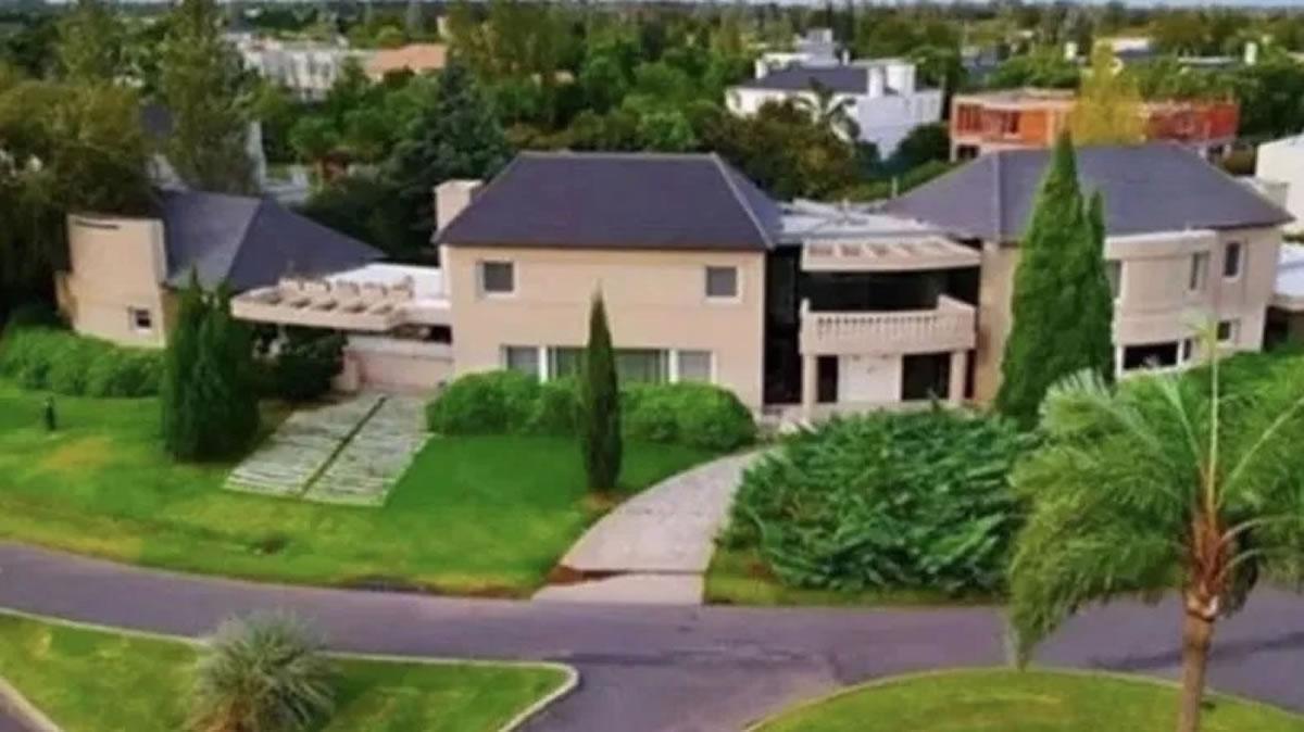 Así es la mansión de Leo Messi en Rosario.