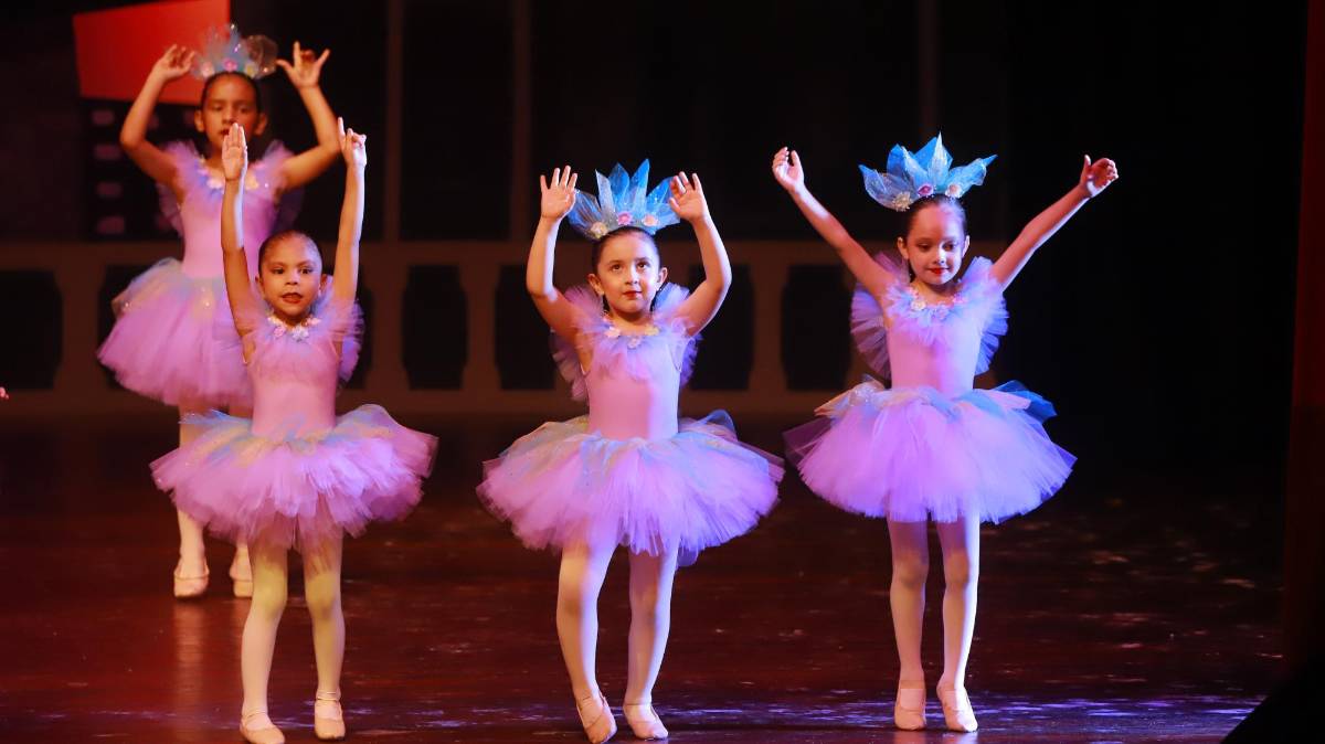 Bellas Artes presenta su show artístico Dancing in New York