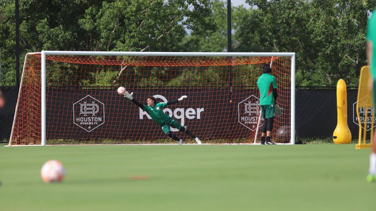 Entrenamiento de México previo a su debut en la Copa Oro.