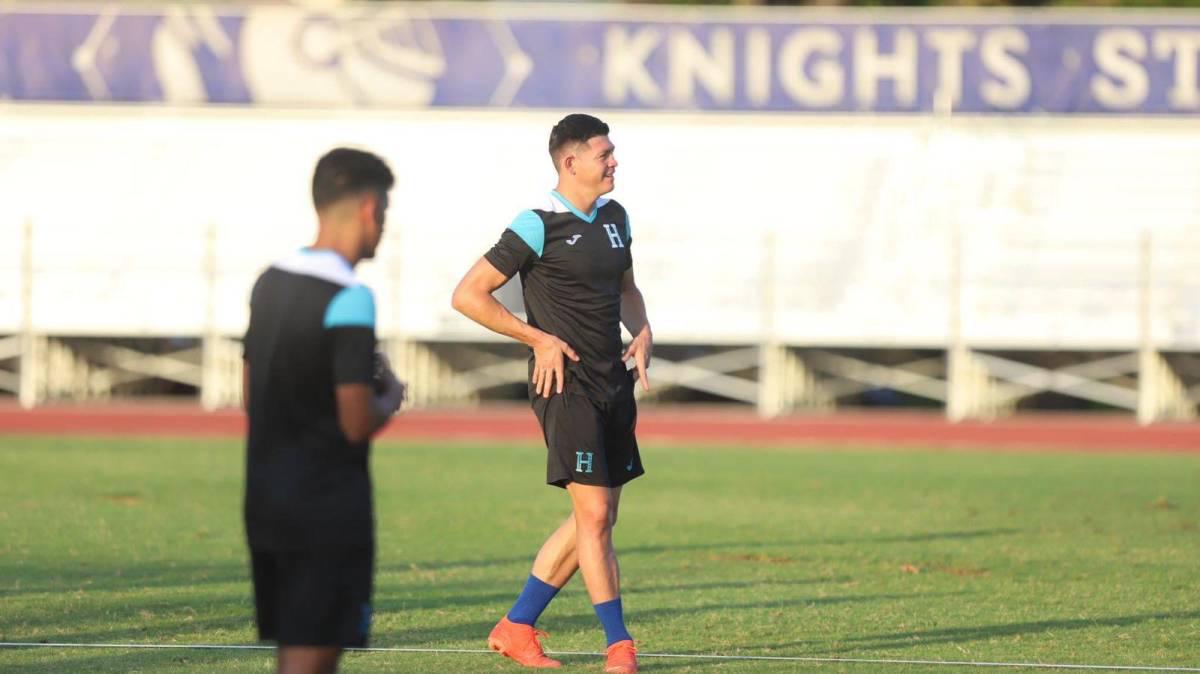 Francisco “Chelito” Martínez en los entrenamientos con la Selección de Honduras.
