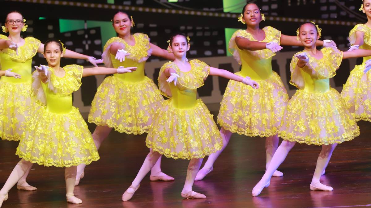 Bellas Artes presenta su show artístico Dancing in New York