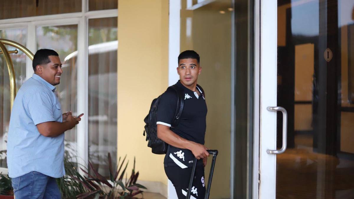 Michaell Chirinos regresa a Honduras como legionario y revela su objetivo con Saprissa