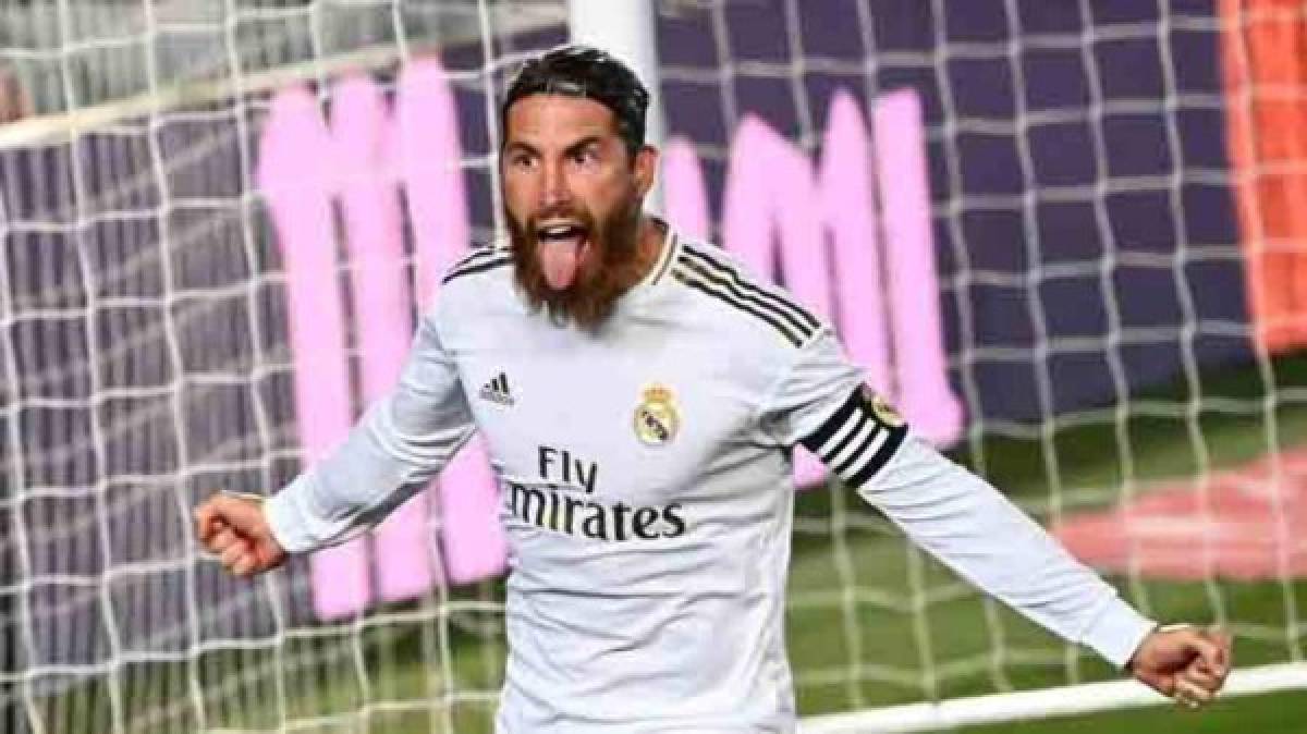 Bombazo. El París Saint Germain le ha ofrecido a Sergio Ramos tres años de contrato a razón de 15 millones de euros por cada uno de ellos. Una oferta difícil de rechazar por lo que el central español se estaría marchando del Real Madrid.