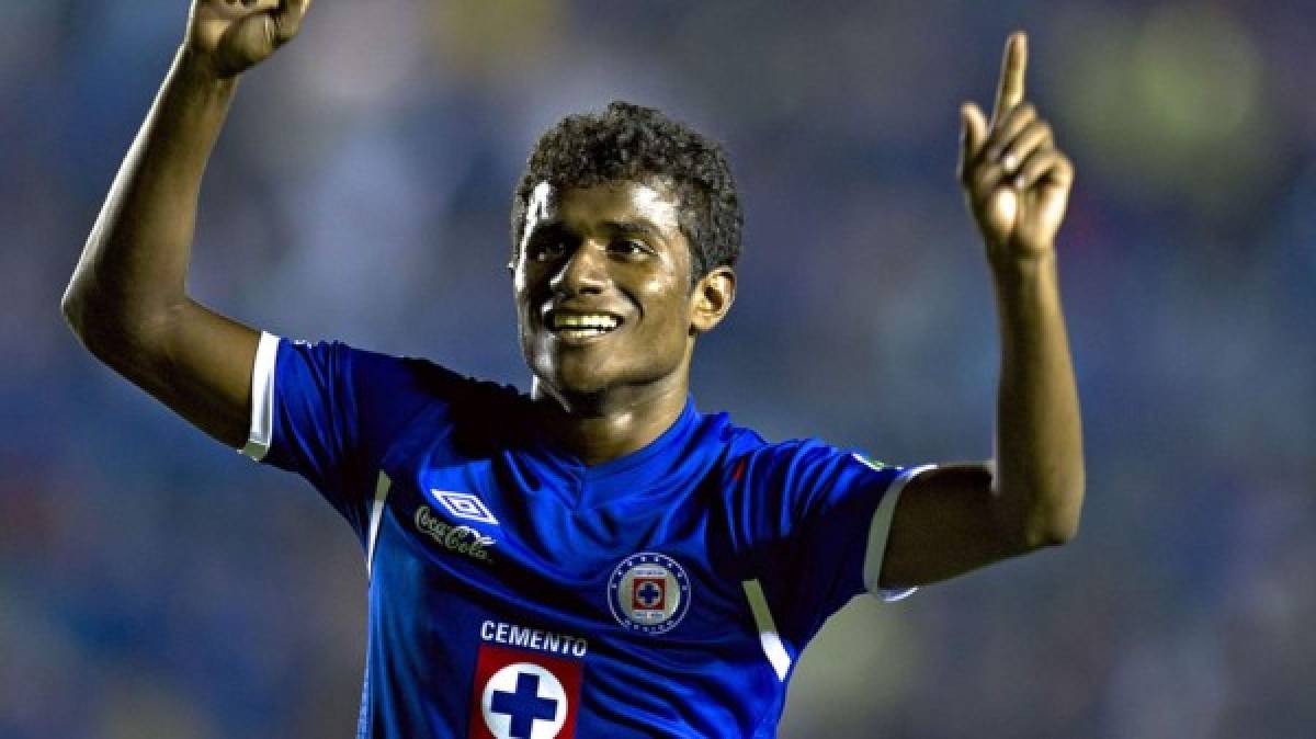 Francinilson Meireles - Conocido como Maranhao, arribó al Cruz Azul en 2012, pero su paso por el fútbol mexicano fue sin pena ni gloria. El mediocampista brasileño actualmente está en el Alagoano de Brasil.