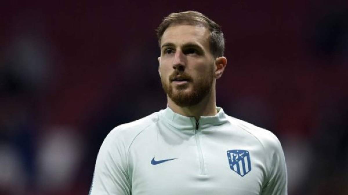 La Cadena Cope asegura que las negociaciones del Atlético de Madrid para renovar al portero Jan Oblak están muy avanzadas. Su contrato acaba en junio de 2021, con una cláusula de 100 millones de euros.