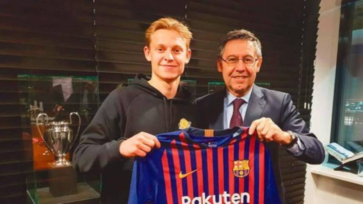 Frenkie de Jong: El centrocampista holandés ya fue fichado por el Barcelona y se unirá al club catalán a partir del 1 de julio del presente 2019.