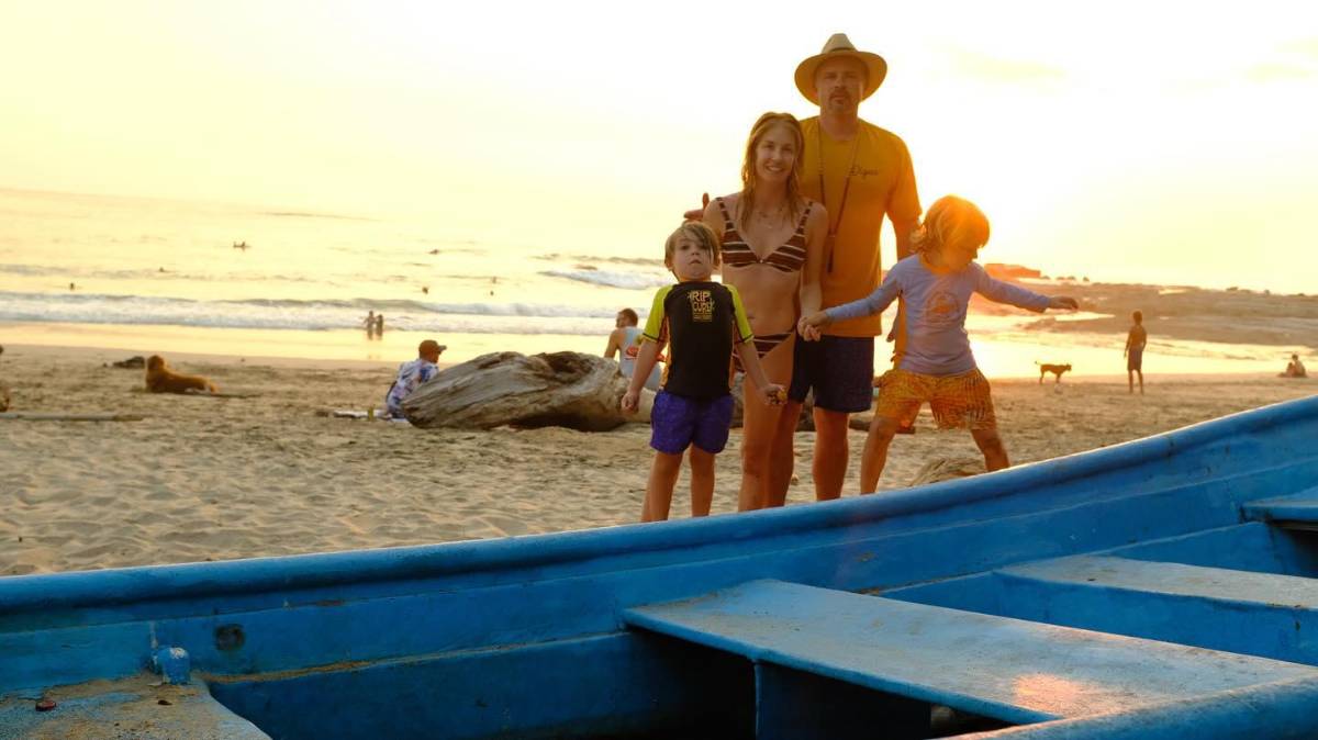 Tom Welling, actor de Smallville, está en Costa Rica: Pura Vida Baby
