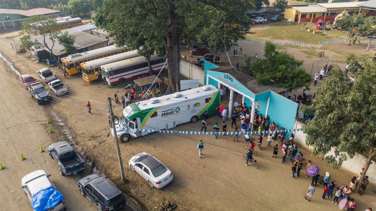 Consultorio municipal móvil llegará a niños que nunca han sido atendidos por un pediatra