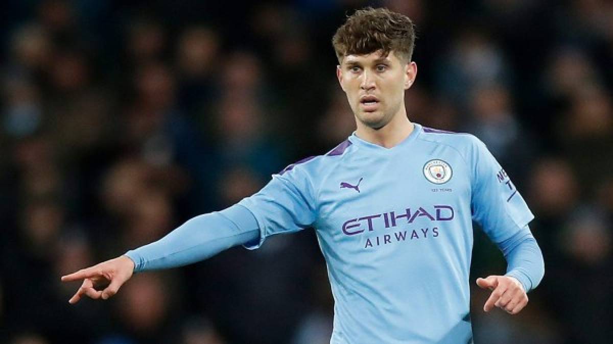 El defensa inglés John Stones habría transmitido a los responsables del Manchester City su voluntad de permanecer en el club la próxima temporada, más allá de que en la presente campaña su espacio en los planes de Pep Guardiola ha sido menor respecto a las expectativas.