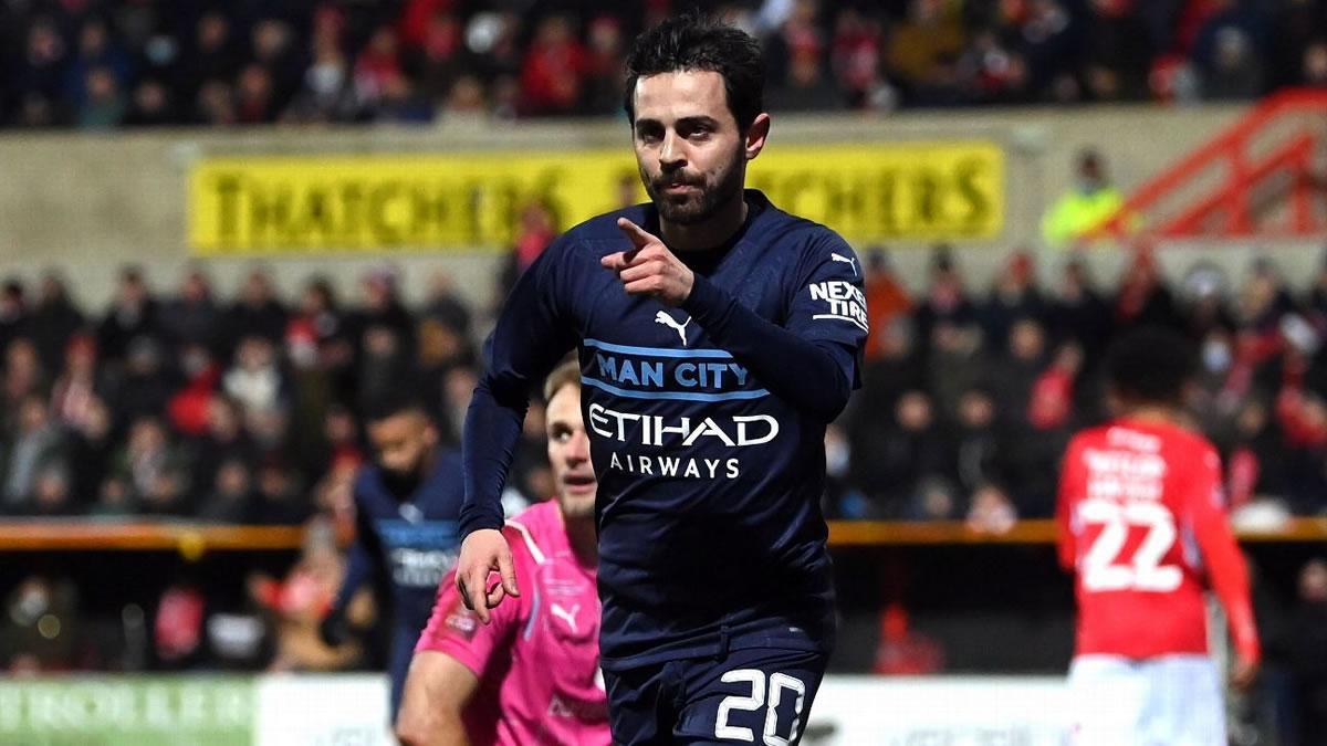 Bernardo Silva fue quien abrió el camino de la victoria del Manchester City.