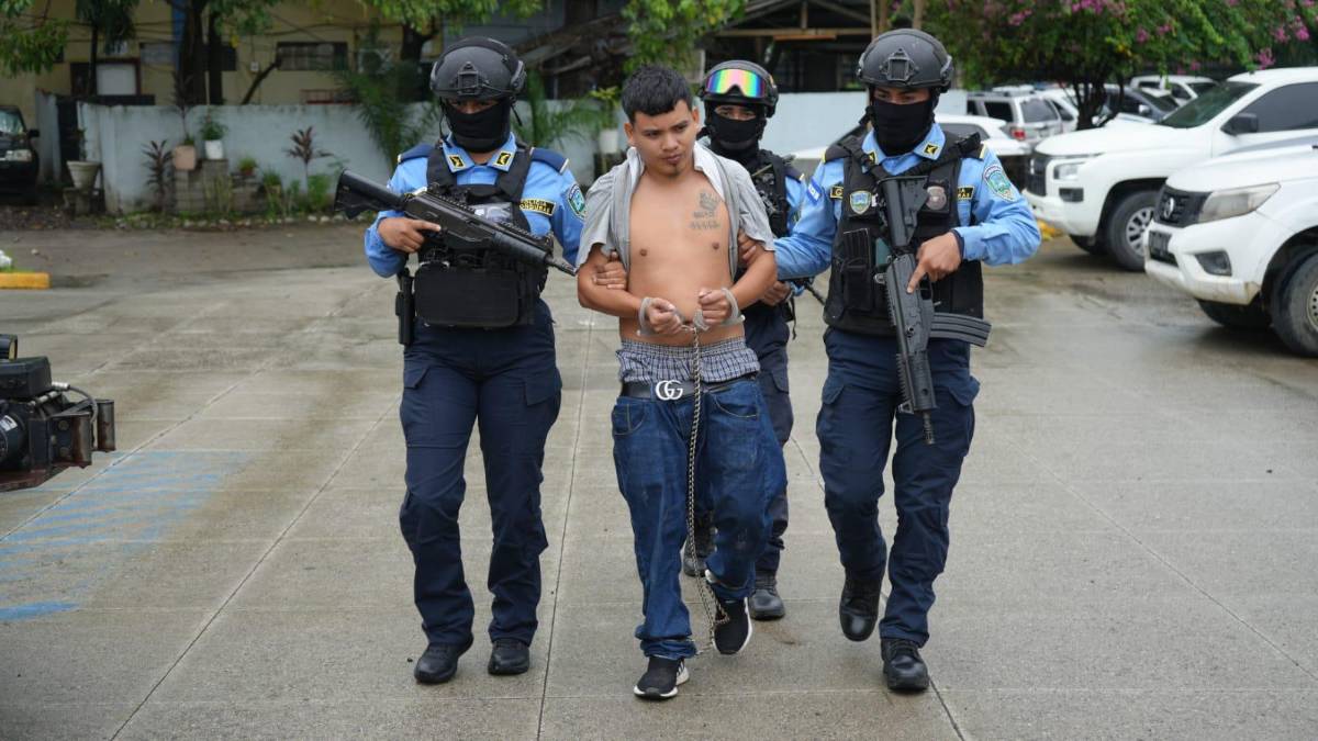 Ready y Chino, supuestos MS-13, son capturados en Choloma; tenían dos AR-15