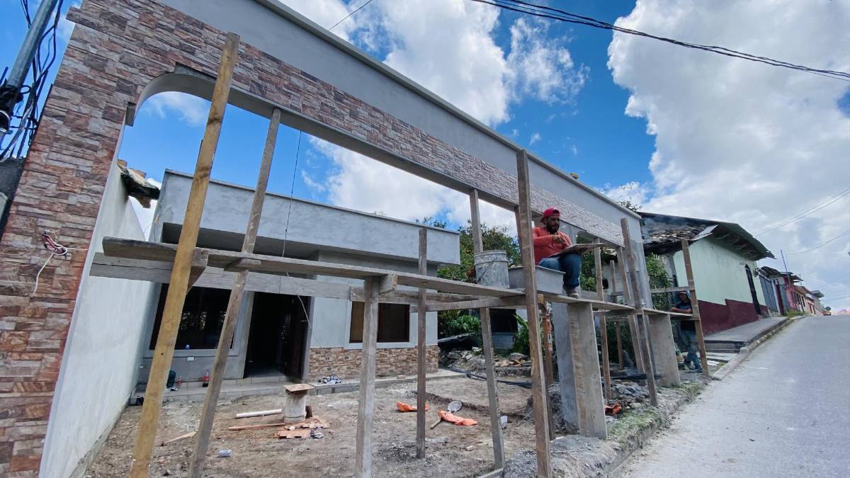 Albañilería y comercio dominan empleo en Santa Rosa de Copán