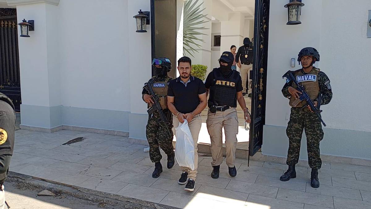 La Palapa, reconocido restaurante asegurado en operación Imperio en La Ceiba