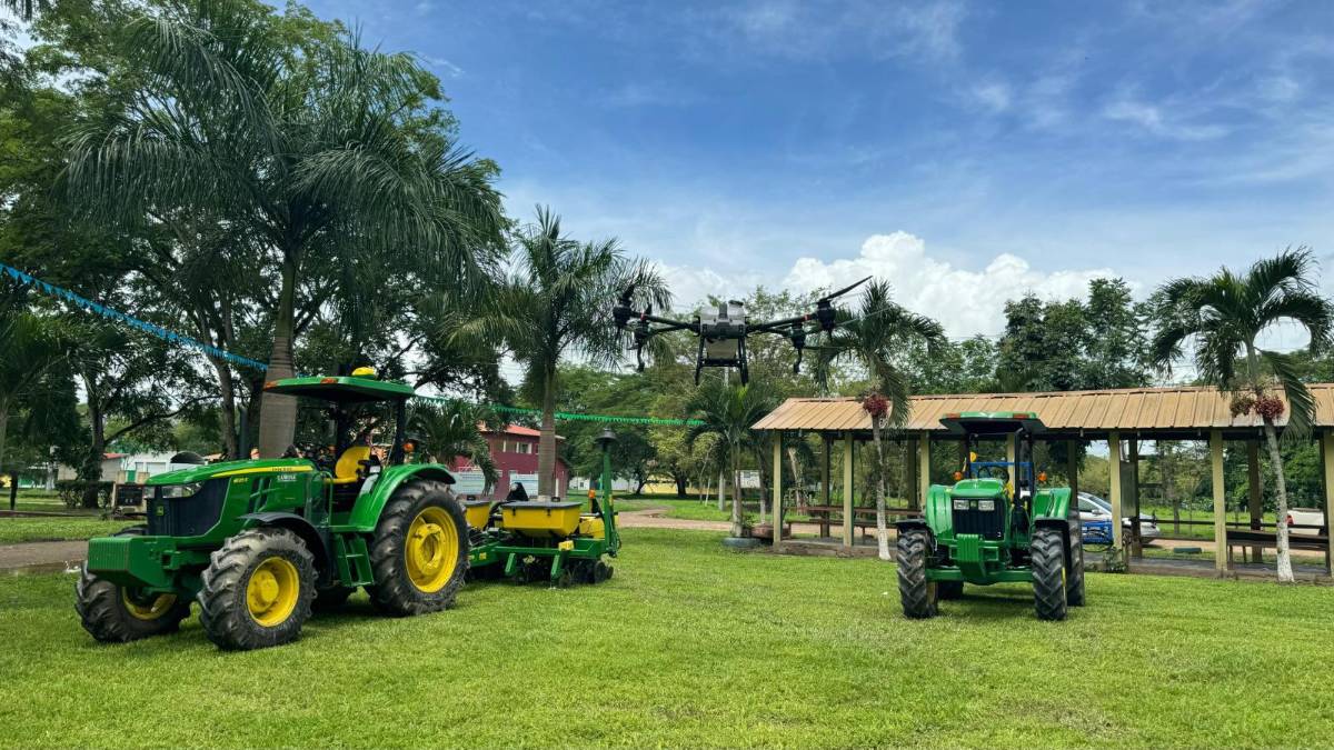 Agricultura hondureña comienza a utilizar drones inteligentes