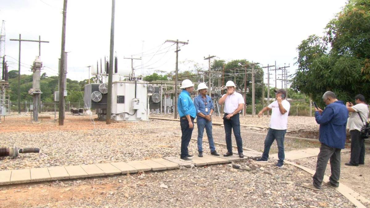 Ya que no hay condiciones para la barcaza, buscan colocar dos motores más en subestación.